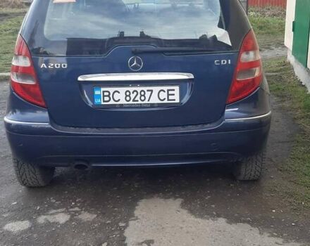 Синий Мерседес А класс, объемом двигателя 2 л и пробегом 233 тыс. км за 4500 $, фото 1 на Automoto.ua