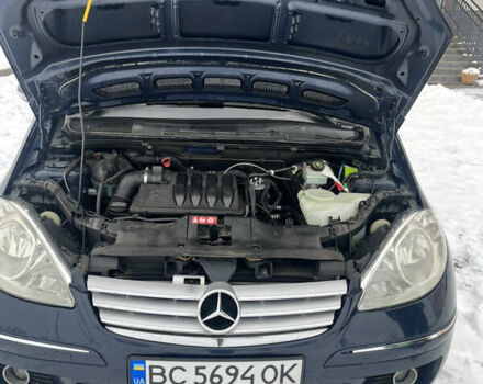 Синий Мерседес А класс, объемом двигателя 1.99 л и пробегом 215 тыс. км за 4500 $, фото 11 на Automoto.ua