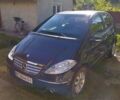 Синий Мерседес А класс, объемом двигателя 2 л и пробегом 132 тыс. км за 5300 $, фото 1 на Automoto.ua