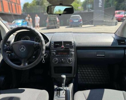 Синій Мерседес А клас, об'ємом двигуна 2 л та пробігом 174 тис. км за 6600 $, фото 11 на Automoto.ua