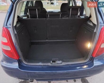 Синий Мерседес А класс, объемом двигателя 1.99 л и пробегом 204 тыс. км за 4300 $, фото 18 на Automoto.ua