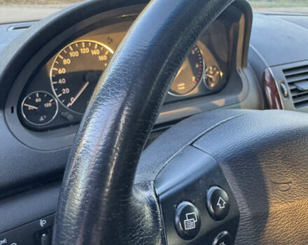 Синій Мерседес А клас, об'ємом двигуна 1.5 л та пробігом 136 тис. км за 4600 $, фото 17 на Automoto.ua