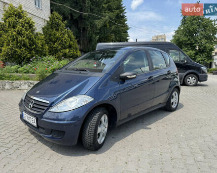 Синій Мерседес А клас, об'ємом двигуна 2 л та пробігом 174 тис. км за 6700 $, фото 1 на Automoto.ua