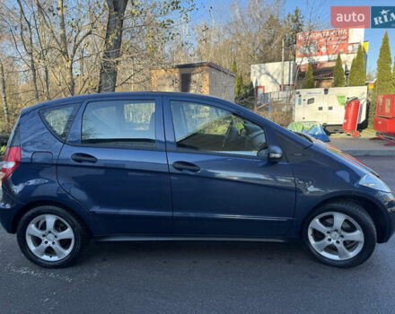 Синий Мерседес А класс, объемом двигателя 1.5 л и пробегом 240 тыс. км за 3699 $, фото 9 на Automoto.ua