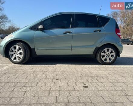 Синій Мерседес А клас, об'ємом двигуна 1.7 л та пробігом 179 тис. км за 5500 $, фото 10 на Automoto.ua