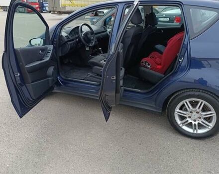 Мерседес А класс 2006 в Львове на Automoto.ua Синий Мерседес А класс, объемом двигателя 1.5 л и пробегом 197 тыс. км за 4200 $, фото 11 на Automoto.ua