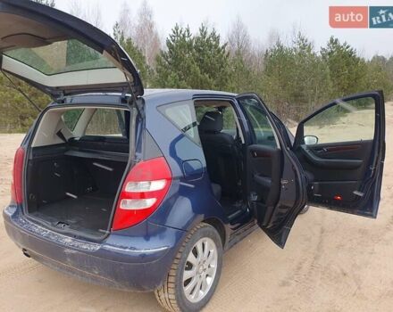 Синий Мерседес А класс, объемом двигателя 1.5 л и пробегом 310 тыс. км за 4200 $, фото 7 на Automoto.ua