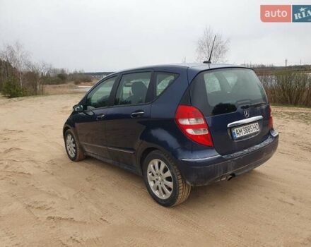 Синий Мерседес А класс, объемом двигателя 1.5 л и пробегом 310 тыс. км за 4200 $, фото 4 на Automoto.ua