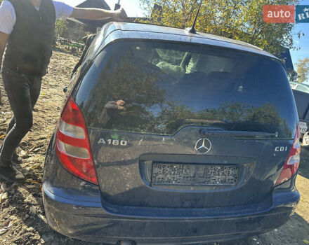 Синій Мерседес А клас, об'ємом двигуна 1.99 л та пробігом 200 тис. км за 2300 $, фото 1 на Automoto.ua