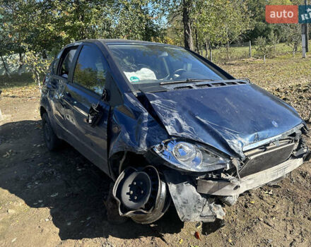 Синій Мерседес А клас, об'ємом двигуна 1.99 л та пробігом 200 тис. км за 2300 $, фото 2 на Automoto.ua