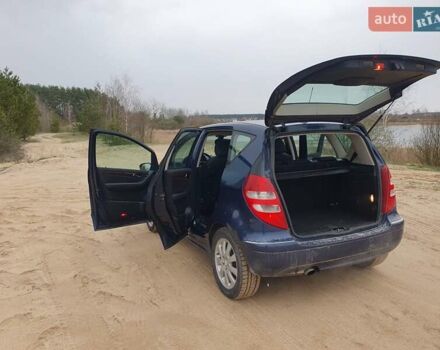 Синий Мерседес А класс, объемом двигателя 1.5 л и пробегом 310 тыс. км за 4200 $, фото 5 на Automoto.ua