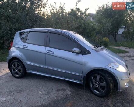Синий Мерседес А класс, объемом двигателя 1.5 л и пробегом 170 тыс. км за 6000 $, фото 2 на Automoto.ua