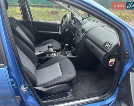 Синий Мерседес А класс, объемом двигателя 1.99 л и пробегом 306 тыс. км за 3800 $, фото 5 на Automoto.ua