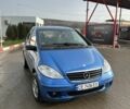 Синий Мерседес А класс, объемом двигателя 2 л и пробегом 320 тыс. км за 3900 $, фото 3 на Automoto.ua