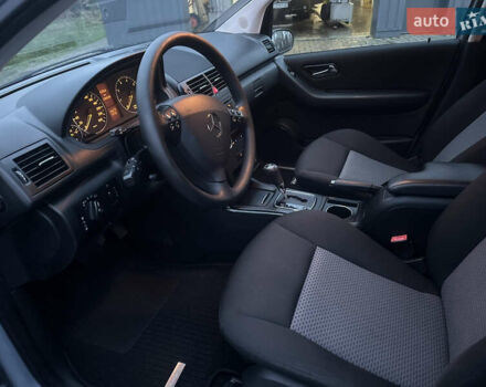 Синій Мерседес А клас, об'ємом двигуна 1.5 л та пробігом 139 тис. км за 5299 $, фото 24 на Automoto.ua