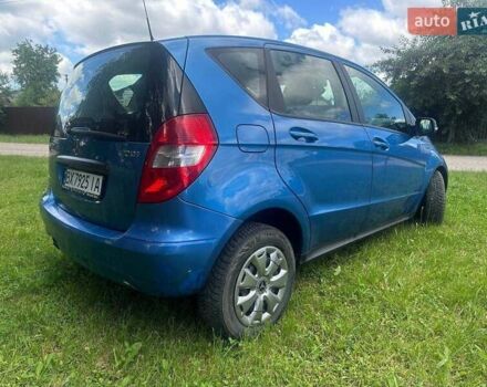 Синій Мерседес А клас, об'ємом двигуна 2 л та пробігом 290 тис. км за 4999 $, фото 4 на Automoto.ua