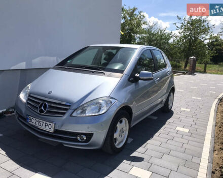Синий Мерседес А класс, объемом двигателя 2 л и пробегом 179 тыс. км за 7200 $, фото 1 на Automoto.ua