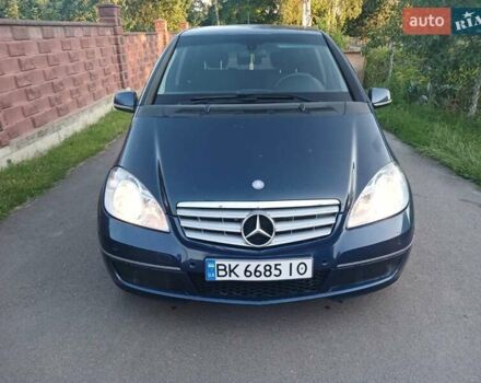 Синій Мерседес А клас, об'ємом двигуна 2 л та пробігом 230 тис. км за 4350 $, фото 6 на Automoto.ua