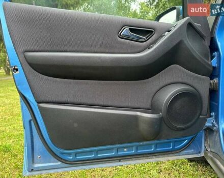 Синій Мерседес А клас, об'ємом двигуна 1.99 л та пробігом 280 тис. км за 5999 $, фото 14 на Automoto.ua