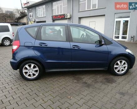 Синій Мерседес А клас, об'ємом двигуна 1.5 л та пробігом 189 тис. км за 6800 $, фото 2 на Automoto.ua