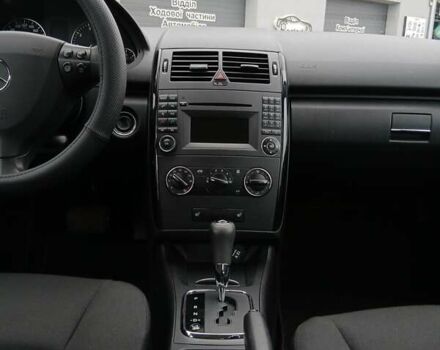 Синій Мерседес А клас, об'ємом двигуна 1.5 л та пробігом 189 тис. км за 6800 $, фото 29 на Automoto.ua