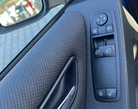 Синий Мерседес А класс, объемом двигателя 2 л и пробегом 260 тыс. км за 6500 $, фото 13 на Automoto.ua