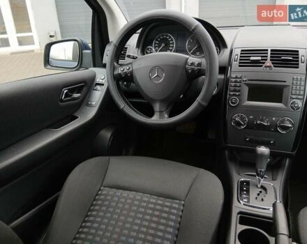 Синій Мерседес А клас, об'ємом двигуна 1.5 л та пробігом 189 тис. км за 6800 $, фото 30 на Automoto.ua