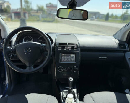 Синий Мерседес А класс, объемом двигателя 2 л и пробегом 226 тыс. км за 7800 $, фото 14 на Automoto.ua