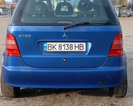 Синий Мерседес А класс, объемом двигателя 1.6 л и пробегом 1 тыс. км за 2300 $, фото 4 на Automoto.ua