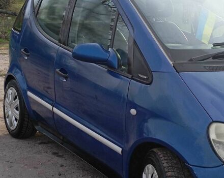 Синий Мерседес А класс, объемом двигателя 1.6 л и пробегом 1 тыс. км за 2300 $, фото 1 на Automoto.ua