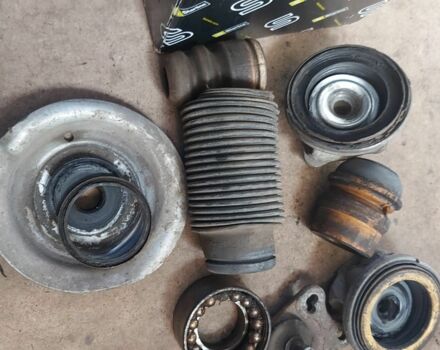 Синий Мерседес А класс, объемом двигателя 2 л и пробегом 300 тыс. км за 1600 $, фото 13 на Automoto.ua