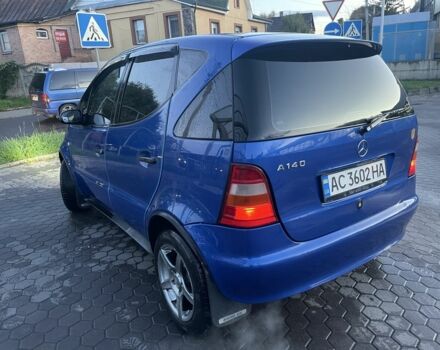 Мерседес А класс 1999 в Луцке на Automoto.ua Синий Мерседес А класс, объемом двигателя 1.4 л и пробегом 211 тыс. км за 3500 $, фото 4 на Automoto.ua