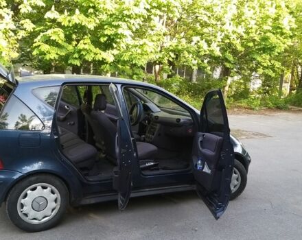 Синий Мерседес А класс, объемом двигателя 1.7 л и пробегом 270 тыс. км за 3800 $, фото 1 на Automoto.ua