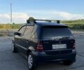 Синий Мерседес А класс, объемом двигателя 1.7 л и пробегом 230 тыс. км за 3300 $, фото 4 на Automoto.ua