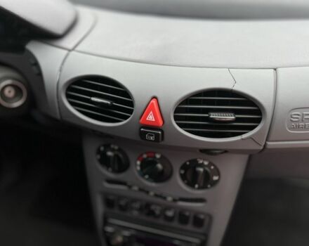 Синій Мерседес А клас, об'ємом двигуна 1.4 л та пробігом 138 тис. км за 3300 $, фото 4 на Automoto.ua