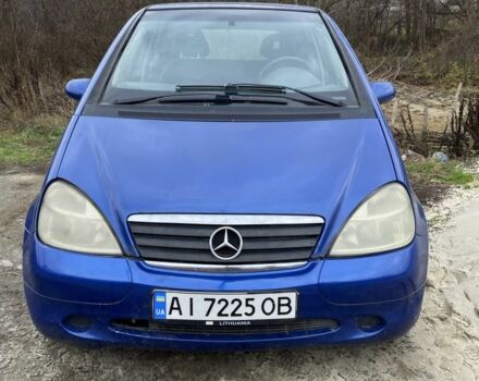 Синий Мерседес А класс, объемом двигателя 1.6 л и пробегом 155 тыс. км за 2700 $, фото 1 на Automoto.ua