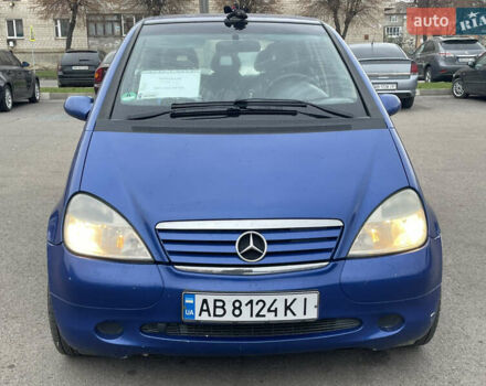 Синий Мерседес А класс, объемом двигателя 1.4 л и пробегом 200 тыс. км за 2500 $, фото 1 на Automoto.ua