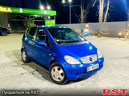 Мерседес А класс 1998 в Новомосковске на Automoto.ua Синий Мерседес А класс, объемом двигателя 1.7 л и пробегом 313 тыс. км за 2850 $, фото 1 на Automoto.ua