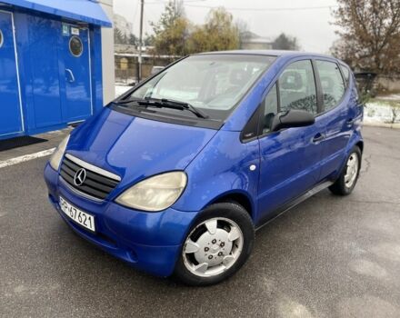 Синий Мерседес А класс, объемом двигателя 1.7 л и пробегом 200 тыс. км за 1650 $, фото 1 на Automoto.ua