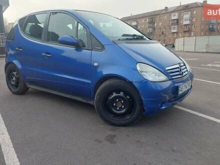 Синій Мерседес А клас, об'ємом двигуна 1.6 л та пробігом 200 тис. км за 3600 $, фото 1 на Automoto.ua