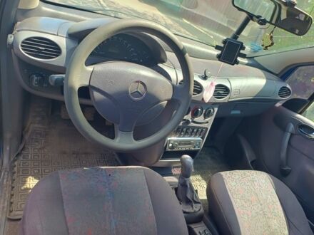 Синий Мерседес А класс, объемом двигателя 0 л и пробегом 270 тыс. км за 914 $, фото 1 на Automoto.ua