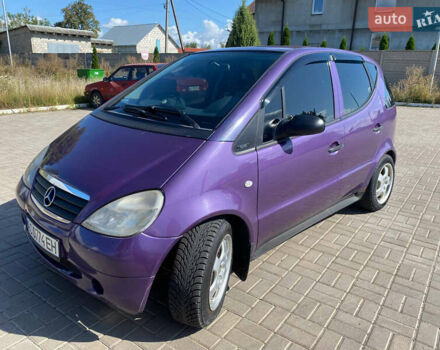 Синий Мерседес А класс, объемом двигателя 1.69 л и пробегом 300 тыс. км за 2500 $, фото 1 на Automoto.ua