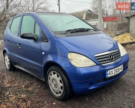 Синий Мерседес А класс, объемом двигателя 1.6 л и пробегом 225 тыс. км за 2700 $, фото 1 на Automoto.ua