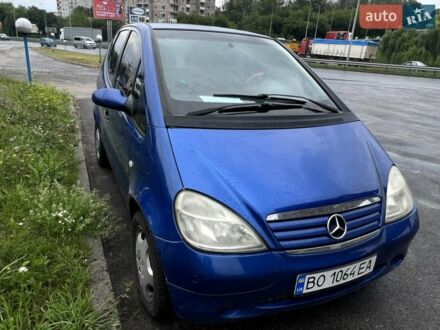 Синій Мерседес А клас, об'ємом двигуна 1.6 л та пробігом 370 тис. км за 2600 $, фото 1 на Automoto.ua