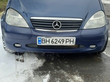 Синій Мерседес А клас, об'ємом двигуна 1.4 л та пробігом 120 тис. км за 3000 $, фото 1 на Automoto.ua