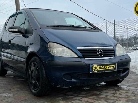 Синий Мерседес А класс, объемом двигателя 1.7 л и пробегом 356 тыс. км за 3900 $, фото 1 на Automoto.ua