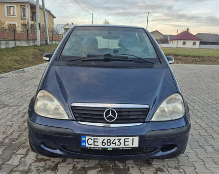 Синий Мерседес А класс, объемом двигателя 1.7 л и пробегом 250 тыс. км за 3800 $, фото 1 на Automoto.ua