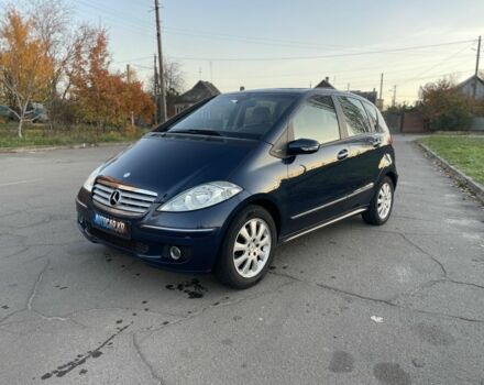 Синий Мерседес А класс, объемом двигателя 2 л и пробегом 150 тыс. км за 4000 $, фото 1 на Automoto.ua