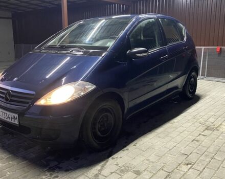 Синий Мерседес А класс, объемом двигателя 2 л и пробегом 259 тыс. км за 4900 $, фото 1 на Automoto.ua