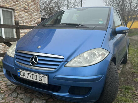 Синий Мерседес А класс, объемом двигателя 1.99 л и пробегом 306 тыс. км за 3800 $, фото 1 на Automoto.ua